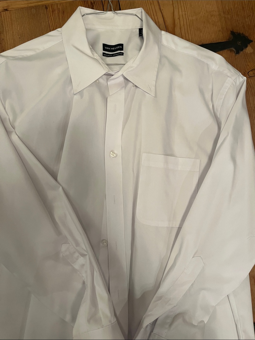 Van Heusen White Men’s Dress Shirt with Chest Pocket
